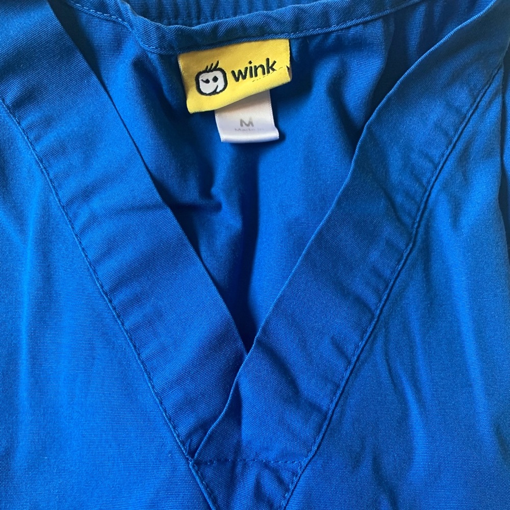 Scrub top